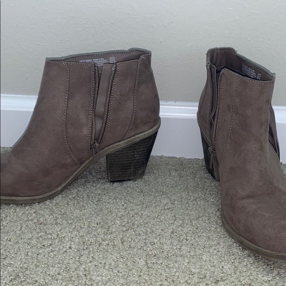 Booties - Picture 6 of 8